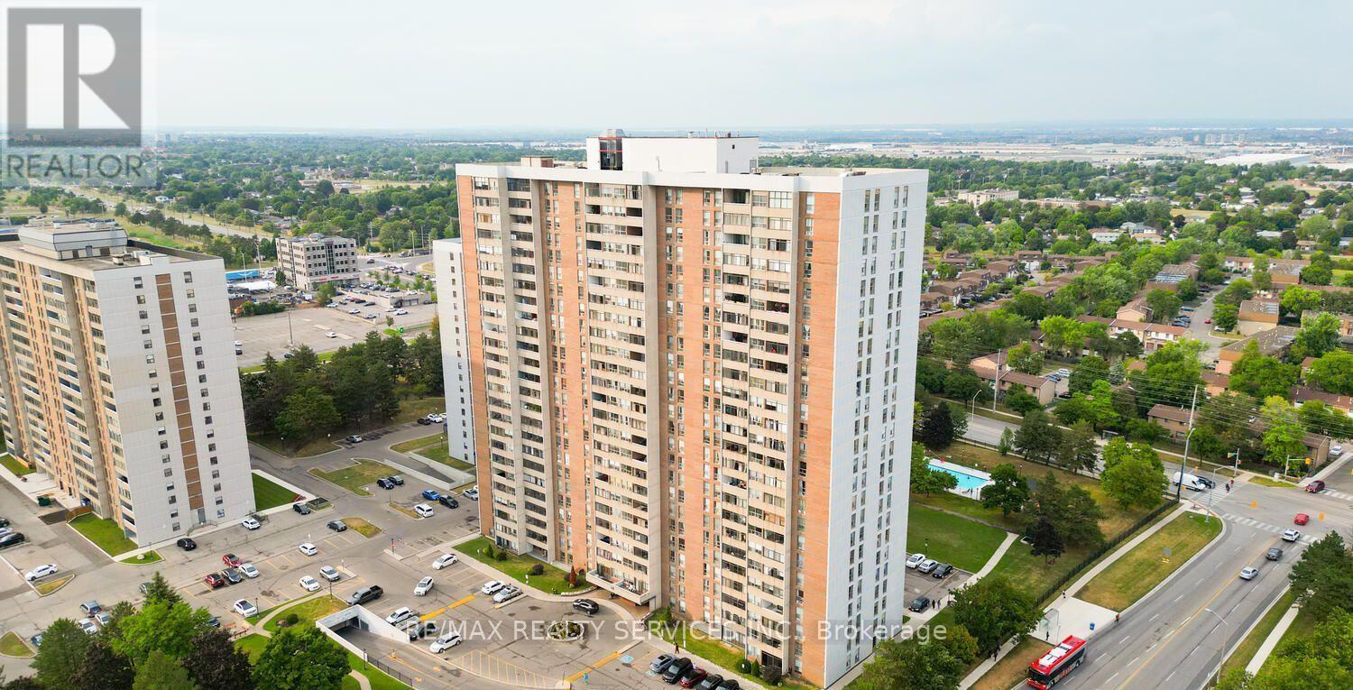 304 - 18 KNIGHTSBRIDGE ROAD, Brampton, Ontario
