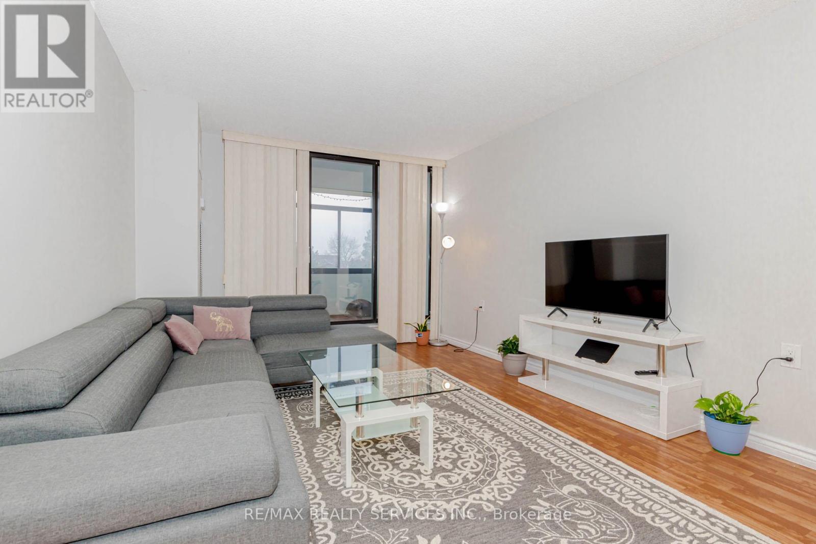 304 - 18 Knightsbridge Road, Brampton, Ontario  L6T 3X5 - Photo 11 - W12997272