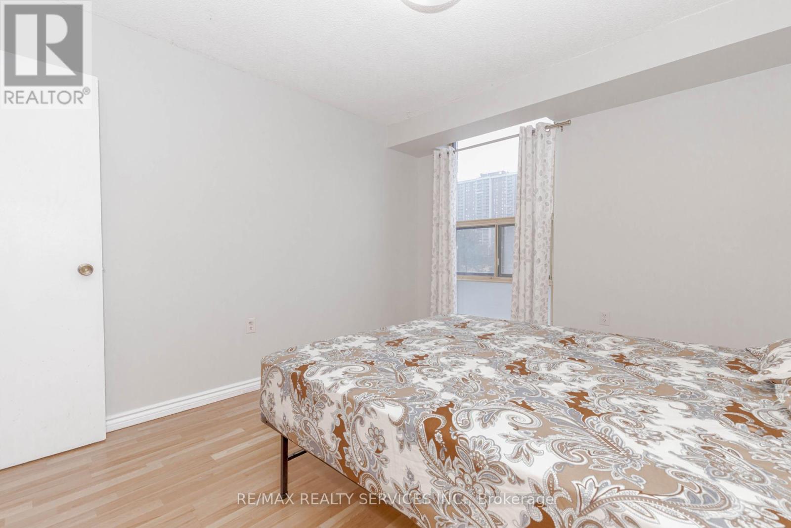 304 - 18 Knightsbridge Road, Brampton, Ontario  L6T 3X5 - Photo 32 - W12997272