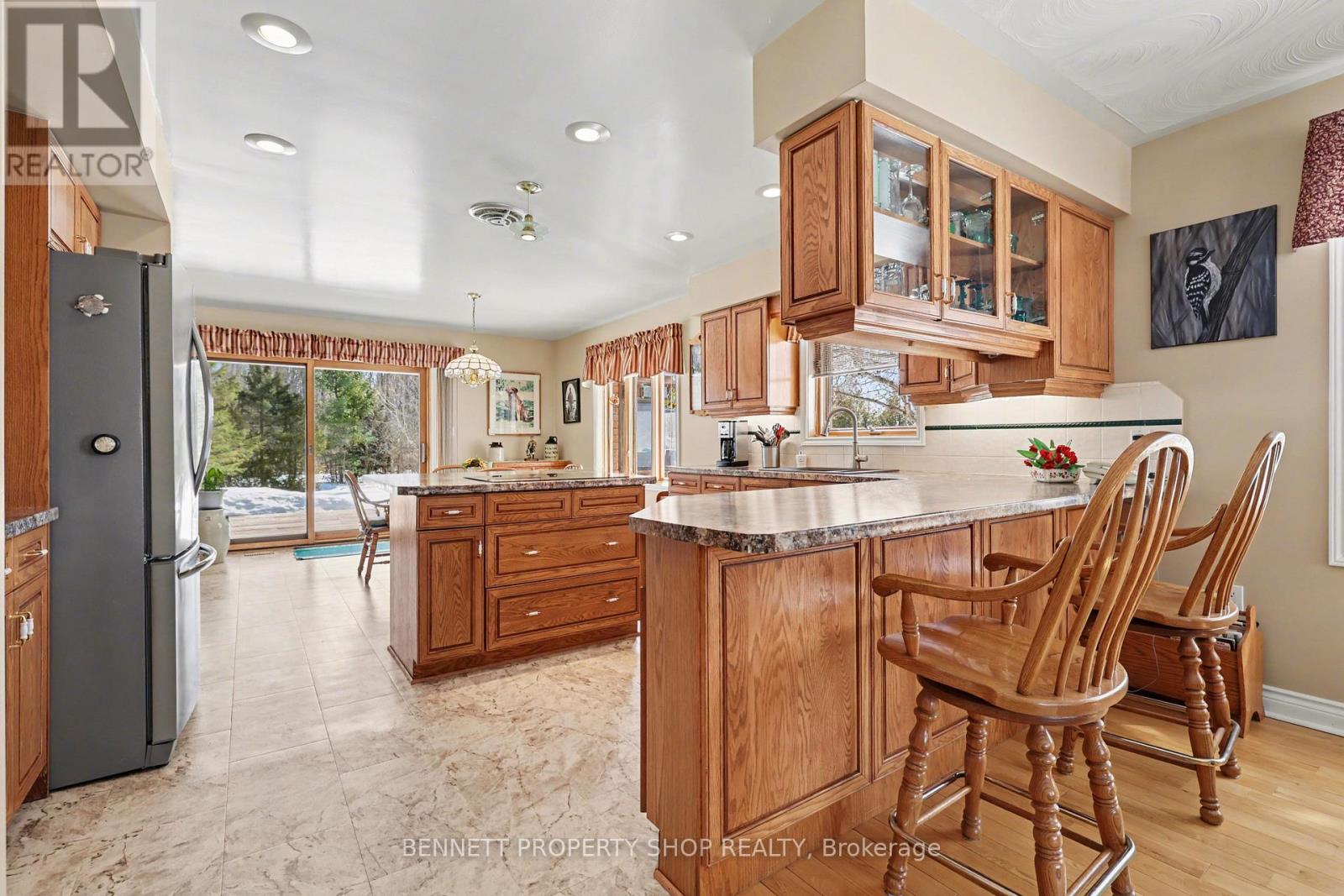 579 Kelly-Jordan Road, Montague, Ontario K7A 4S4 - Photo 4 - X12872034