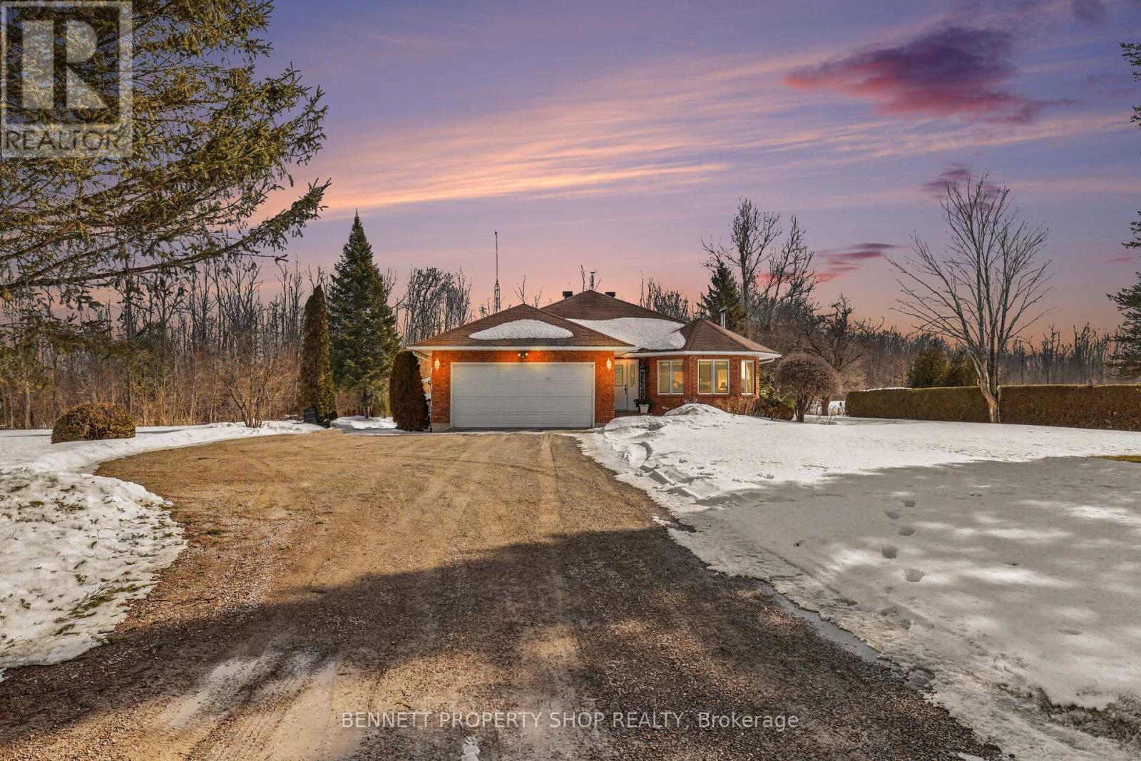 579 Kelly-Jordan Road, Montague, Ontario K7A 4S4 - Photo 29 - X12872034