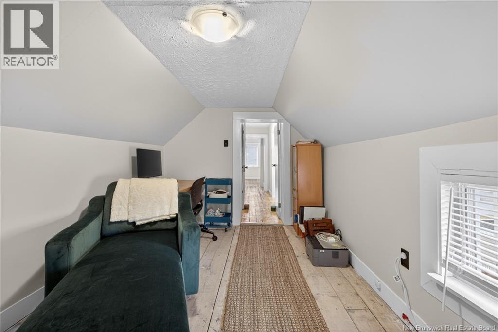 258 Charlotte Street, Fredericton, New Brunswick  E3B 1L4 - Photo 32 - NB137143