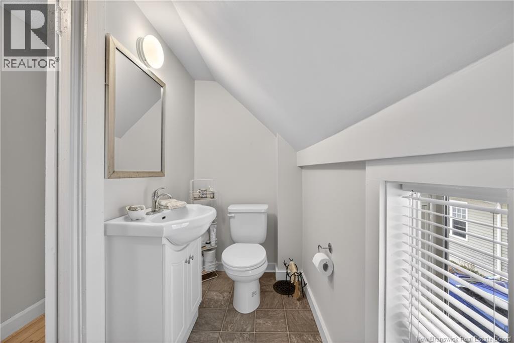258 Charlotte Street, Fredericton, New Brunswick  E3B 1L4 - Photo 34 - NB137143