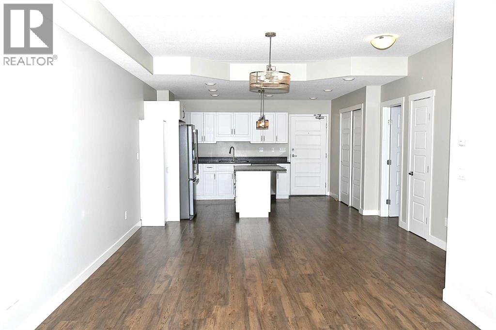 306, 499 Meadow Lake Court, Brooks, Alberta  T1R 0Y7 - Photo 1 - A2291542
