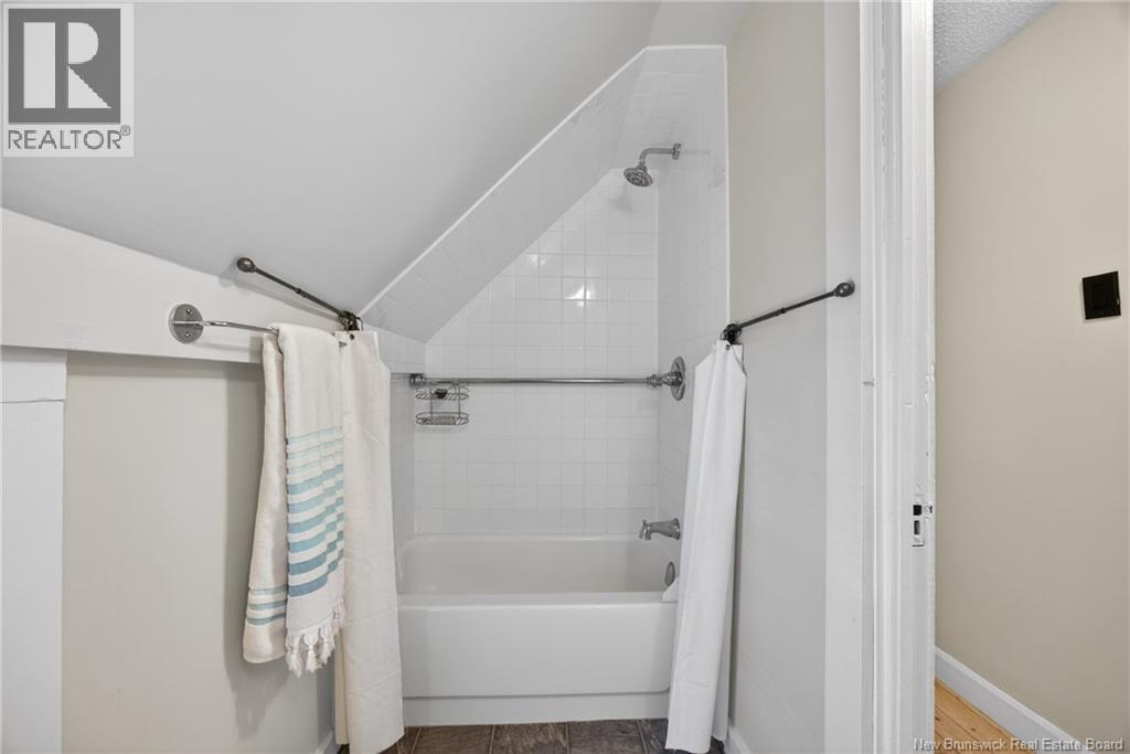 258 Charlotte Street, Fredericton, New Brunswick  E3B 1L4 - Photo 33 - NB137143
