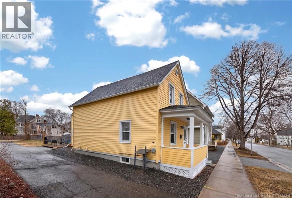 258 Charlotte Street, Fredericton, New Brunswick  E3B 1L4 - Photo 37 - NB137143