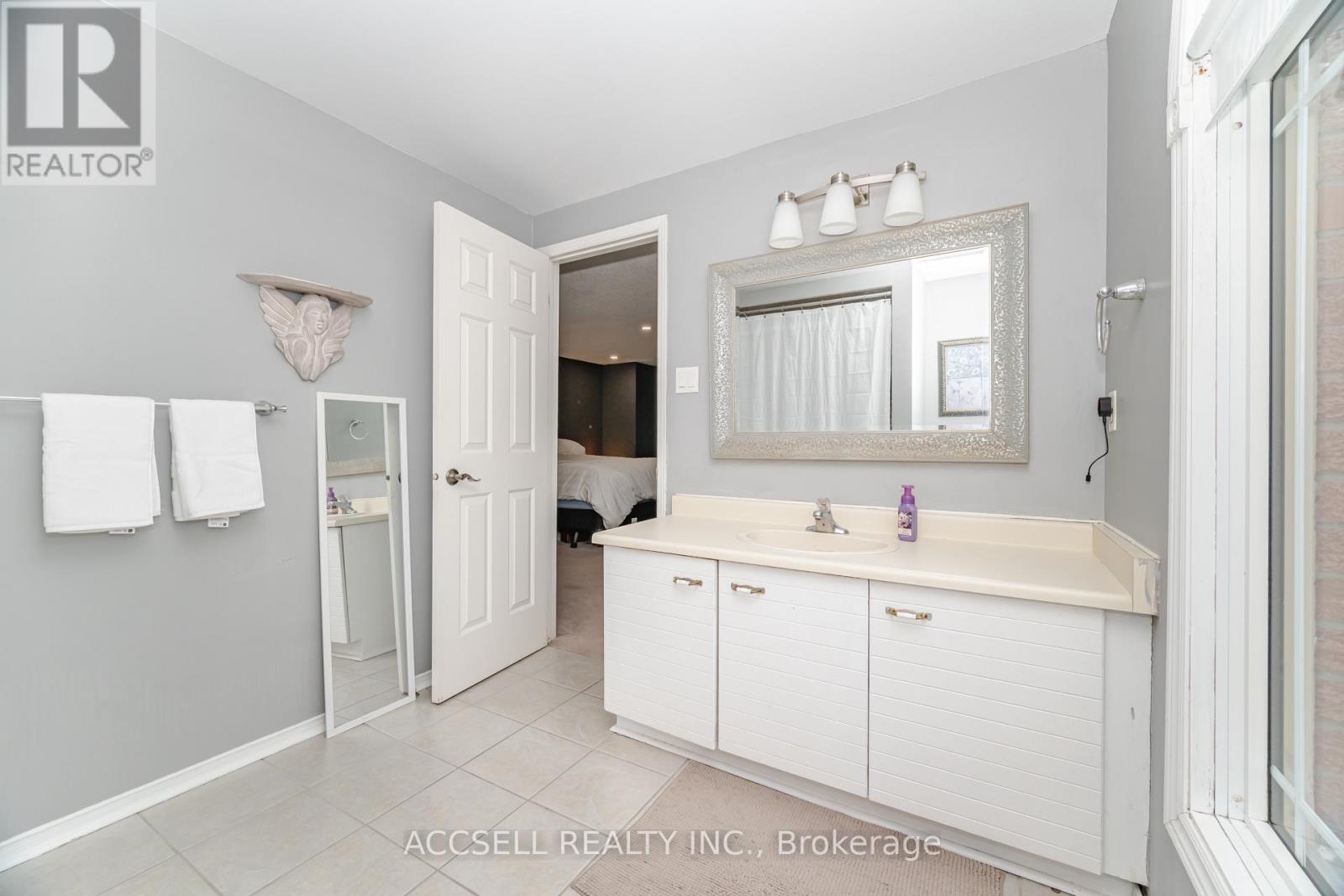 3 Longyear Drive, Hamilton, Ontario  L8B 0E1 - Photo 29 - X12997050