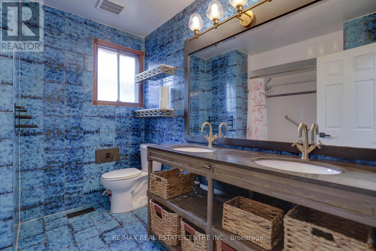 23 Taymall Street, Hamilton, Ontario  L8W 1Z7 - Photo 20 - X12997074