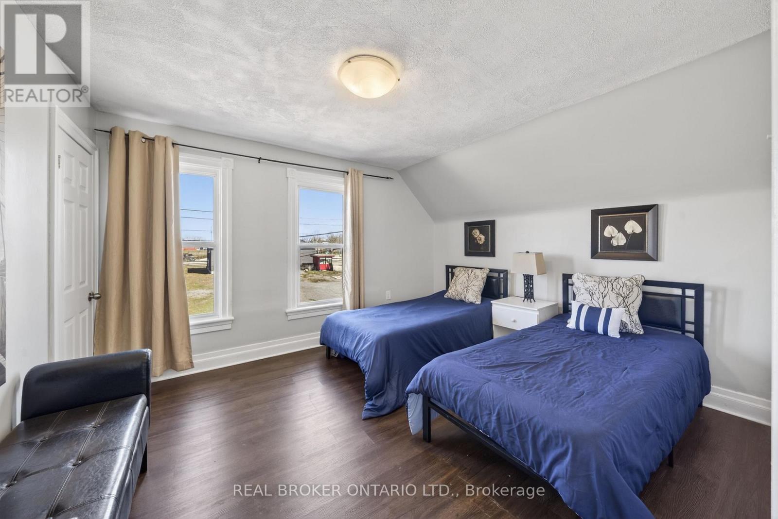 4475 First Avenue, Niagara Falls, Ontario  L2E 4G1 - Photo 17 - X12997122