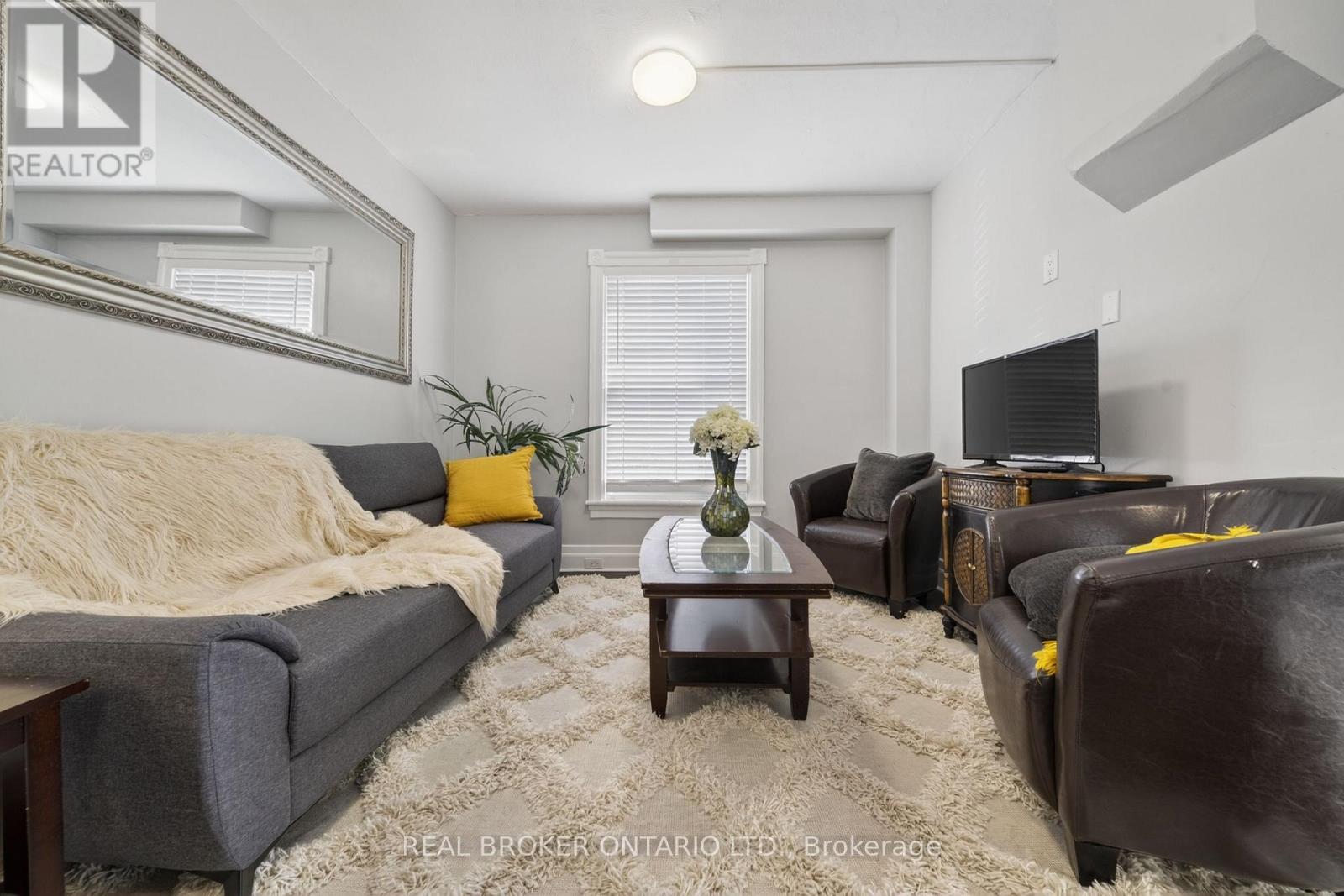 4475 First Avenue, Niagara Falls, Ontario  L2E 4G1 - Photo 9 - X12997122