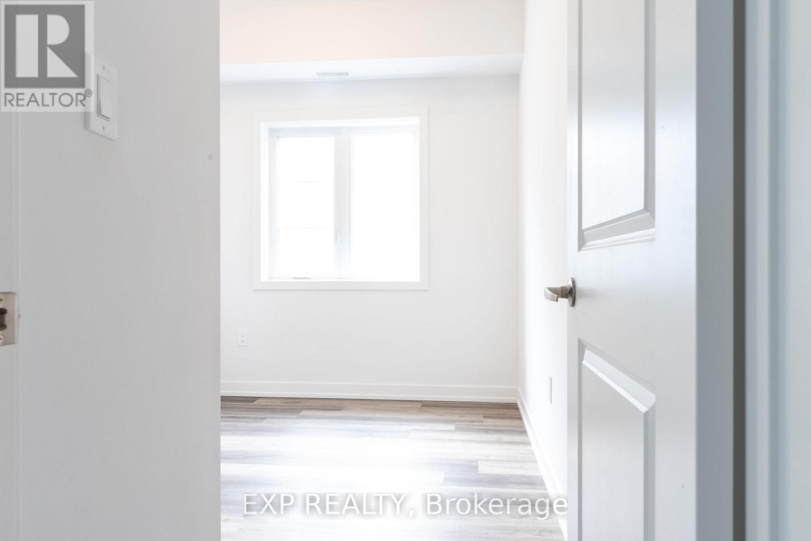 40 - 205 West Oak Trail, Kitchener, Ontario  N2R 0R9 - Photo 15 - X12997142