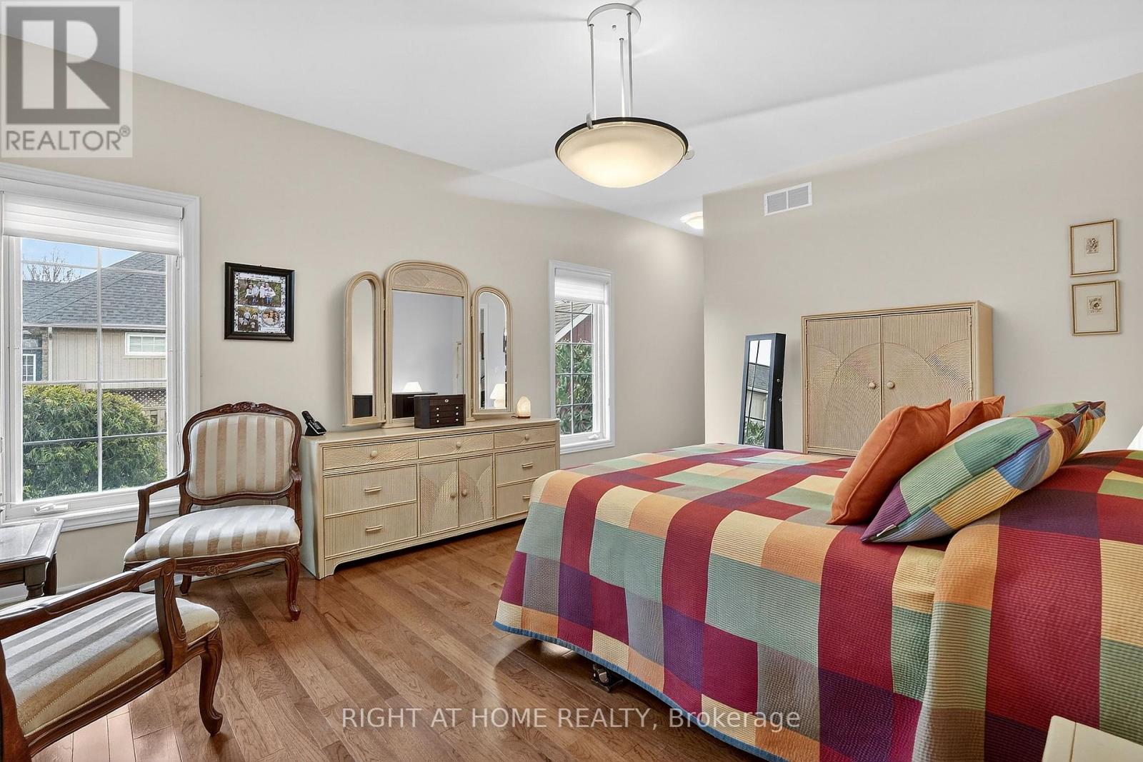 2 Seyval Place, Niagara-On-The-Lake, Ontario  L0S 1J0 - Photo 18 - X12997208