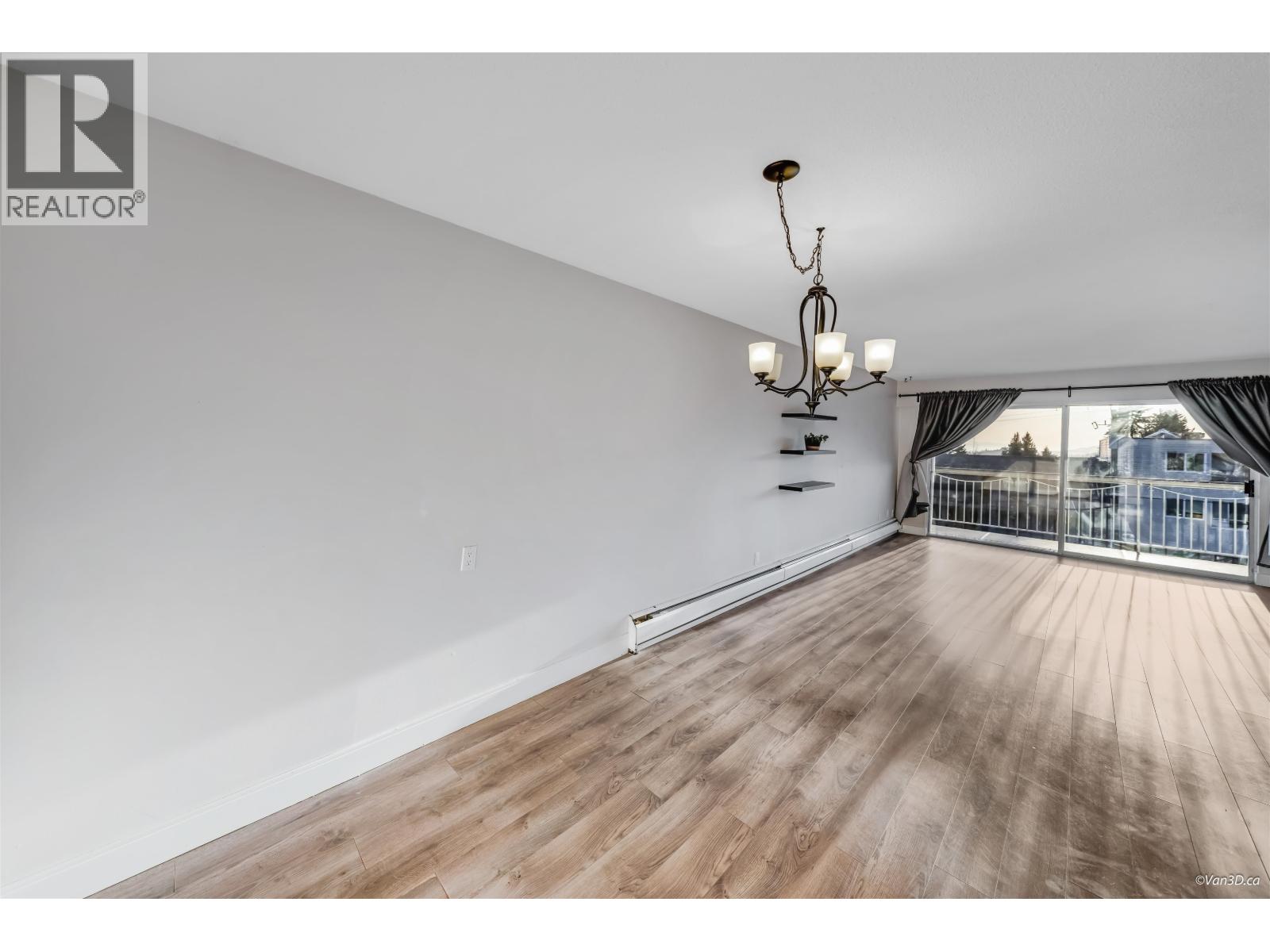 320 3080 Lonsdale Avenue, North Vancouver, British Columbia  V7N 3J5 - Photo 7 - R3109511