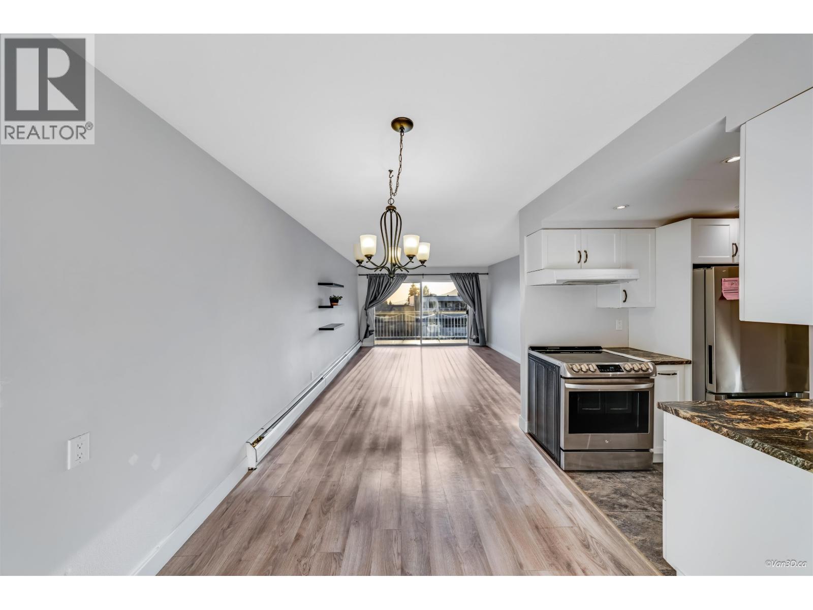 320 3080 Lonsdale Avenue, North Vancouver, British Columbia  V7N 3J5 - Photo 6 - R3109511