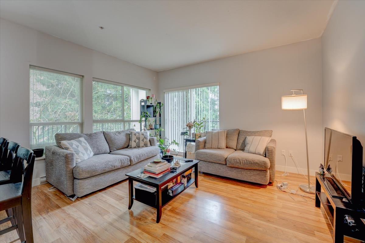 215 9655 King George Boulevard, Surrey, British Columbia  V3T 0C7 - Photo 4 - R3110629