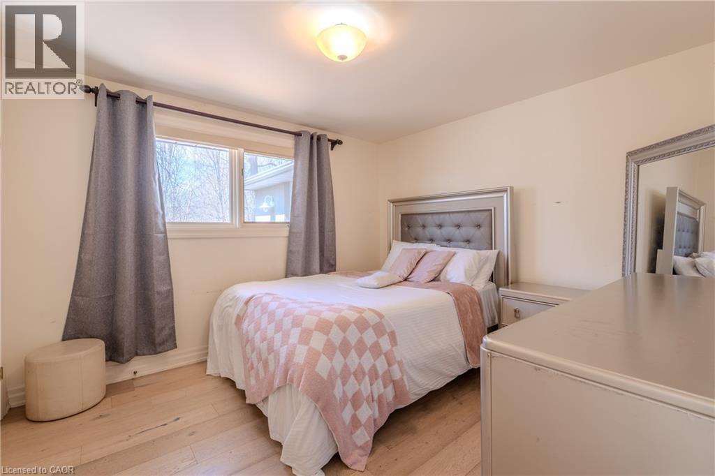 959 Book Road, Ancaster, Ontario  L9G 3L1 - Photo 18 - 40820678