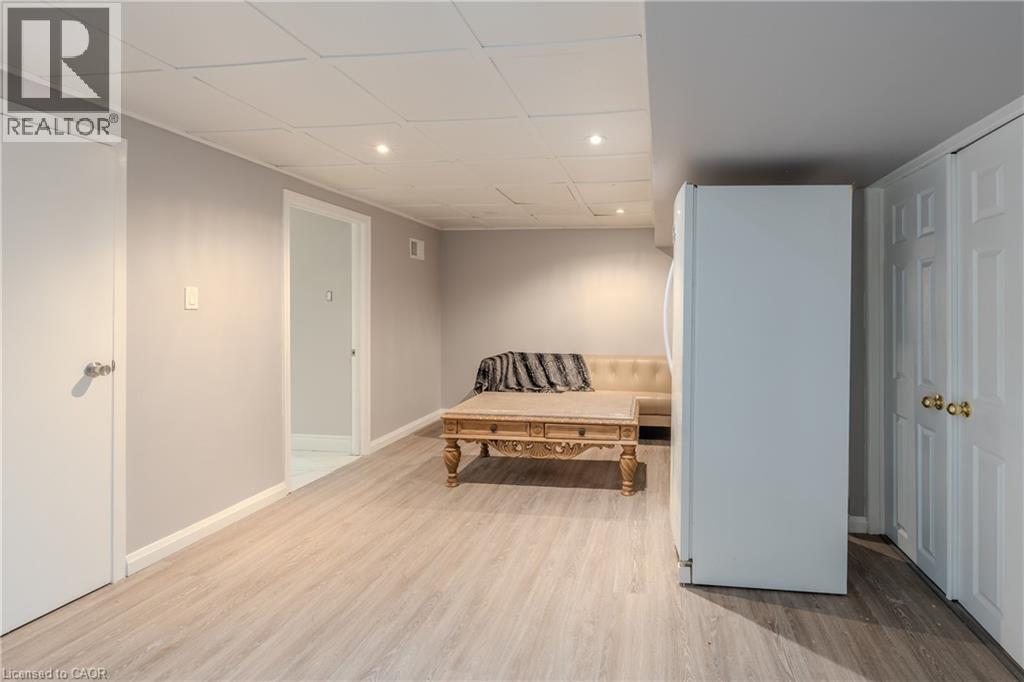 959 Book Road, Ancaster, Ontario  L9G 3L1 - Photo 31 - 40820678