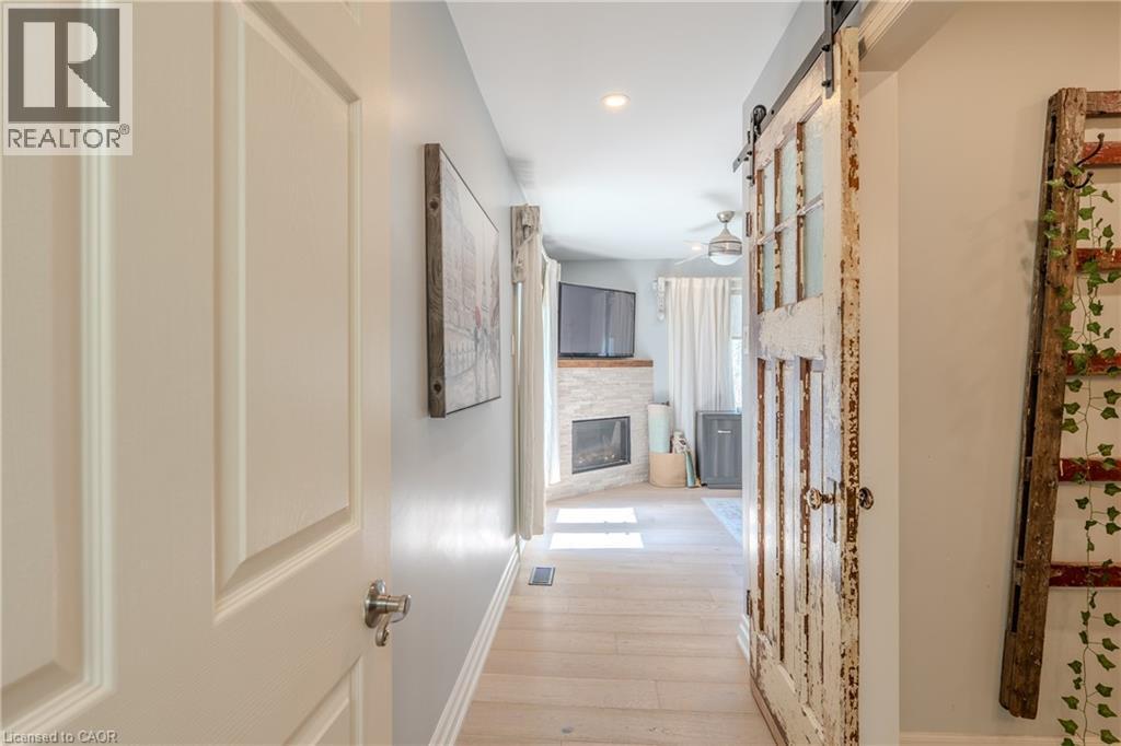 959 Book Road, Ancaster, Ontario  L9G 3L1 - Photo 24 - 40820678