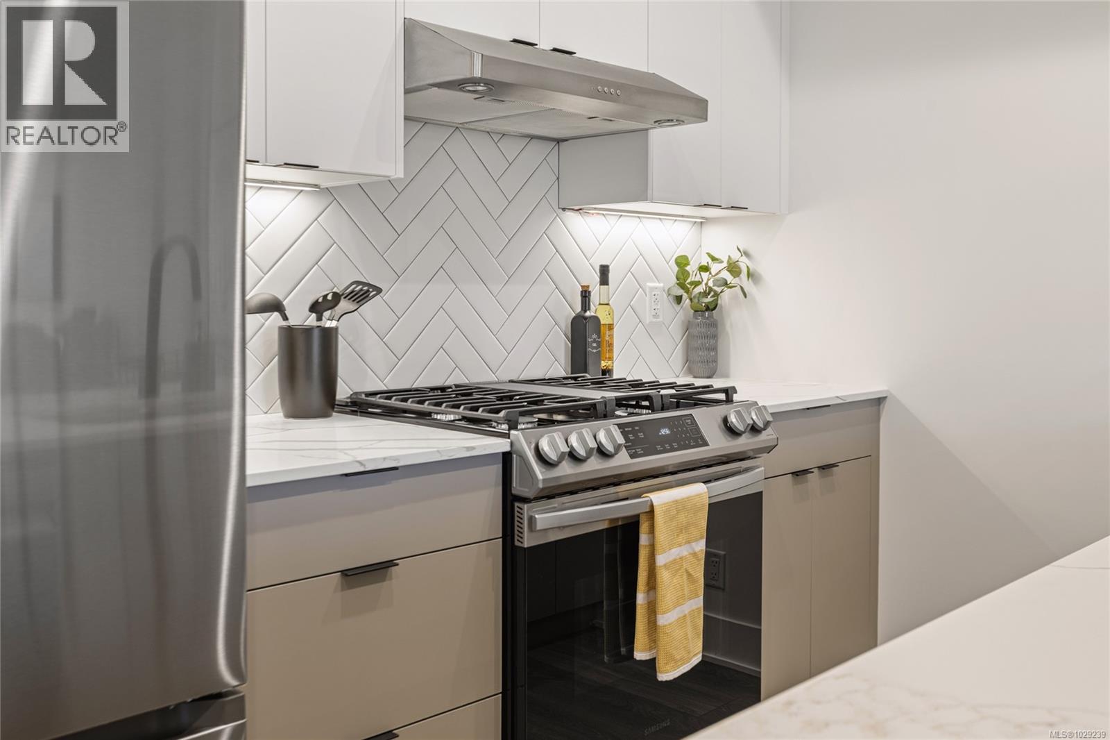 Lorem Ipsum Dolor S, Langford, British Columbia  V9B  - Photo 31 - DEMO29483141