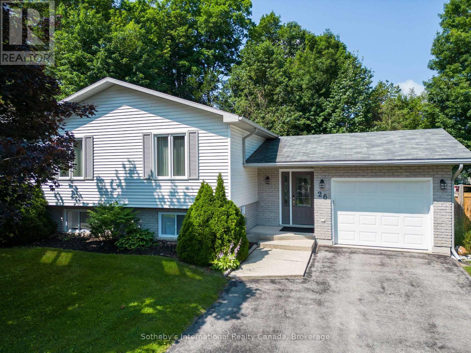 26 MIDDLE AVENUE, Meaford, Ontario