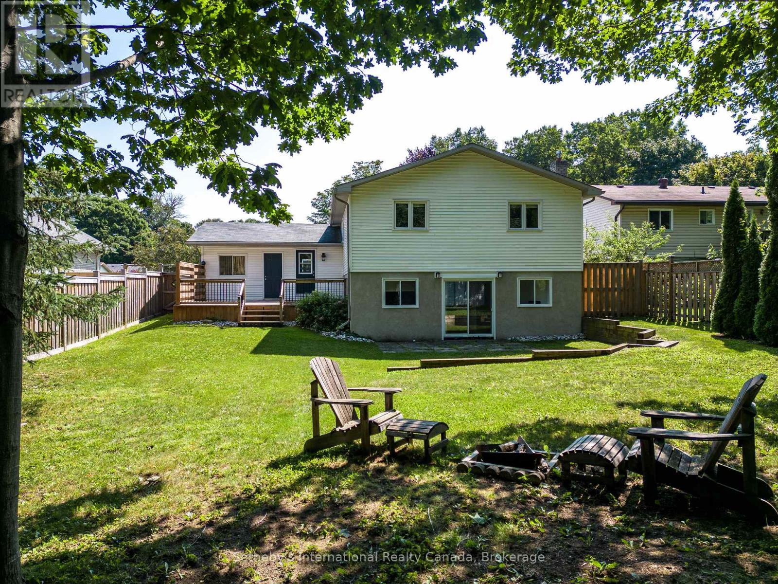26 Middle Avenue, Meaford, Ontario  N4L 1A8 - Photo 17 - X12997362
