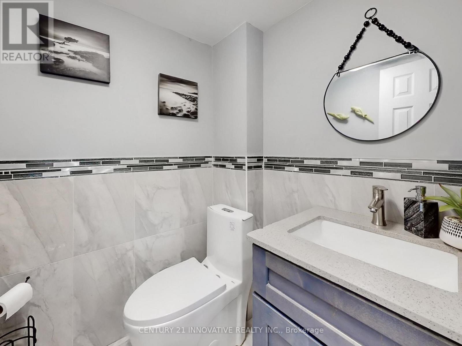 9 Heatherdale Drive, Brampton, Ontario  L7A 2H6 - Photo 18 - W12994688