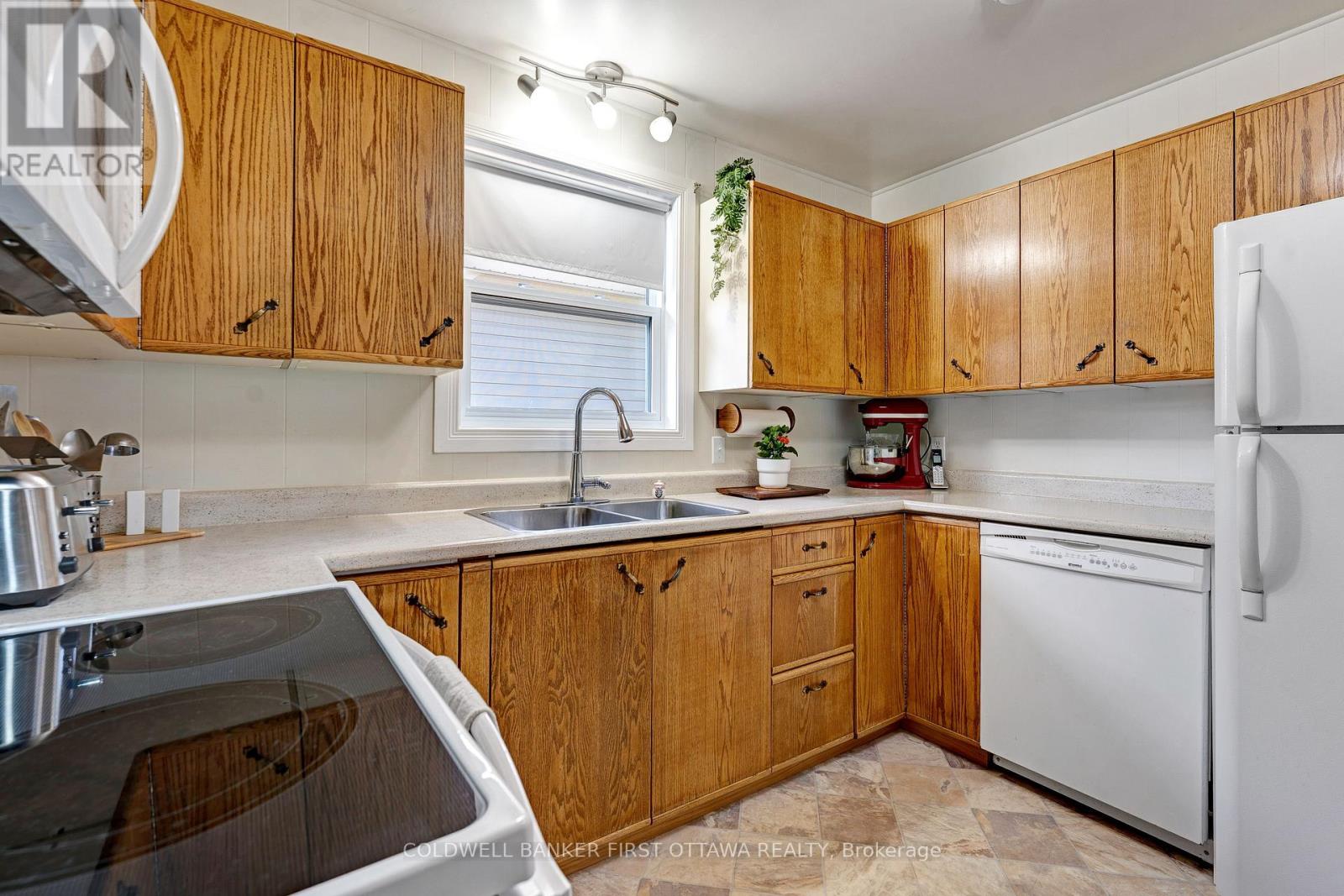 50 Robinson Street, Perth, Ontario  K7H 2E8 - Photo 16 - X12995556