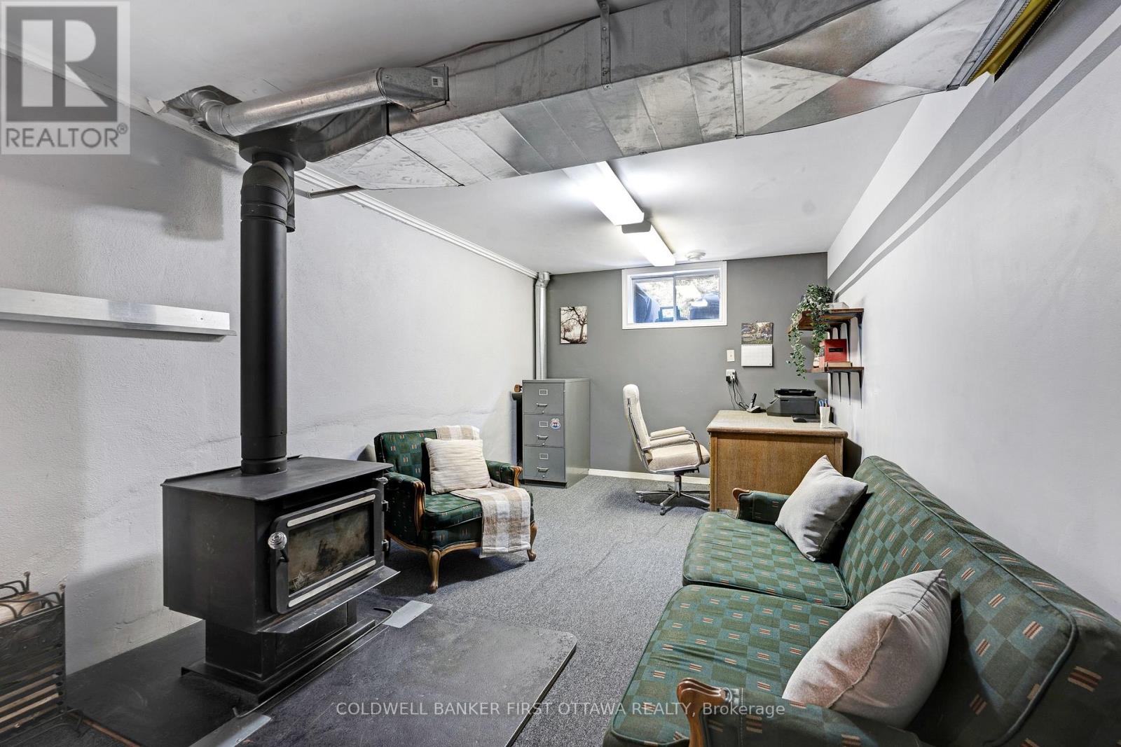 50 Robinson Street, Perth, Ontario  K7H 2E8 - Photo 32 - X12995556