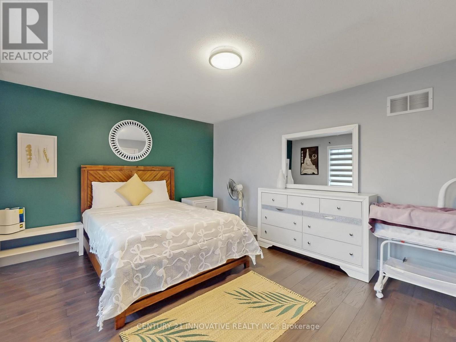 9 Heatherdale Drive, Brampton, Ontario  L7A 2H6 - Photo 26 - W12994688