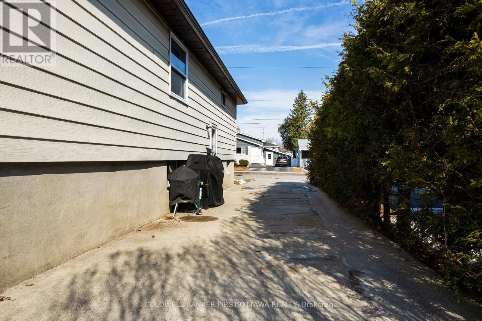 50 Robinson Street, Perth, Ontario  K7H 2E8 - Photo 9 - X12995556