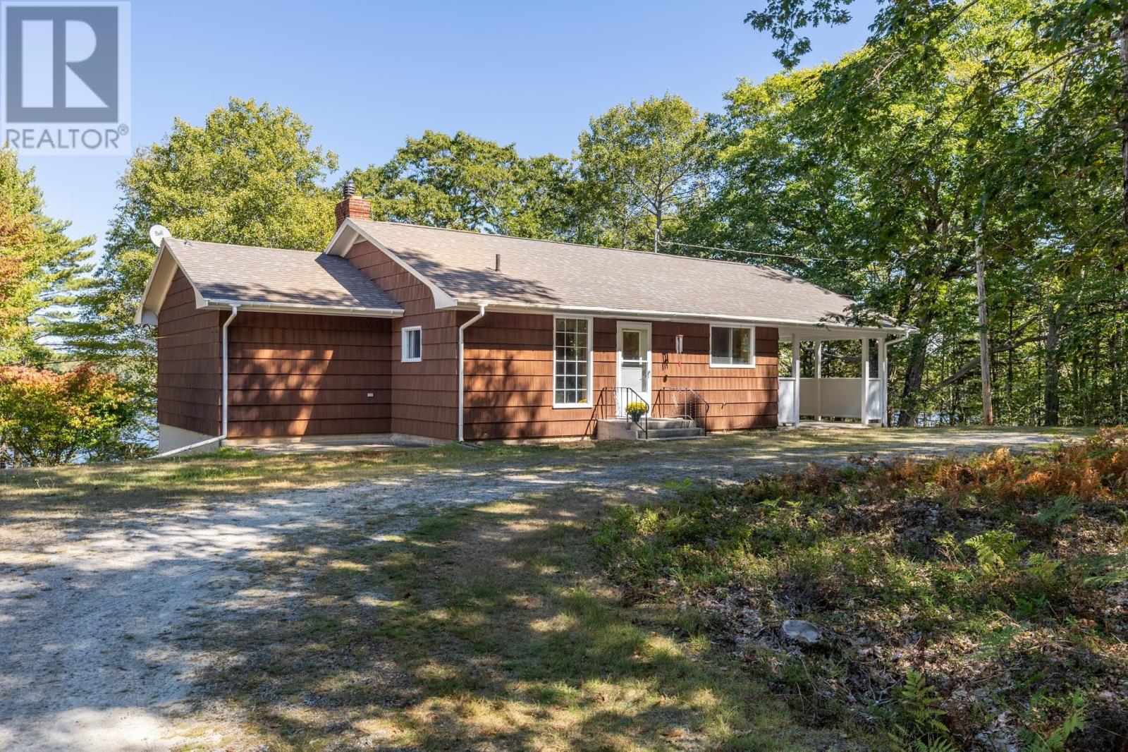 587 Highway 203, Carleton, Nova Scotia  B5A 5R3 - Photo 1 - 202527270