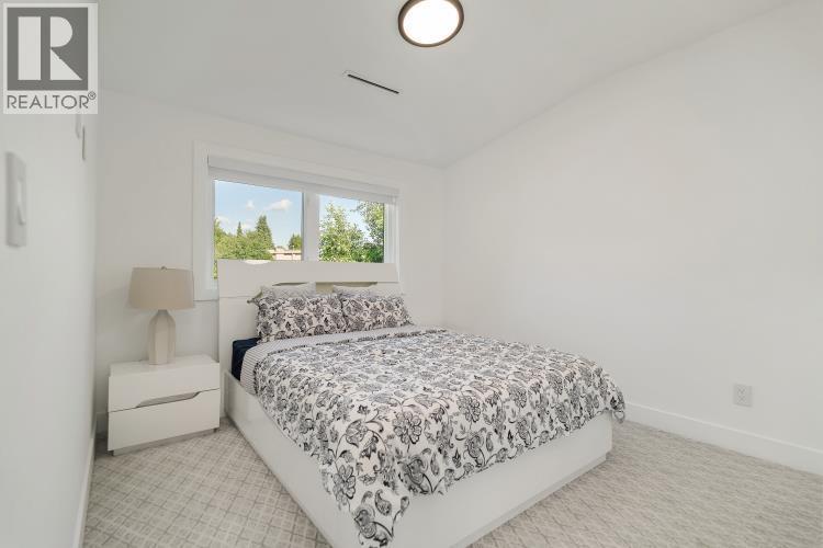 1010 Augusta Avenue, Burnaby, British Columbia  V5A 2V4 - Photo 17 - R3111160