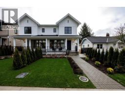229 E 22ND STREET, North Vancouver, British Columbia