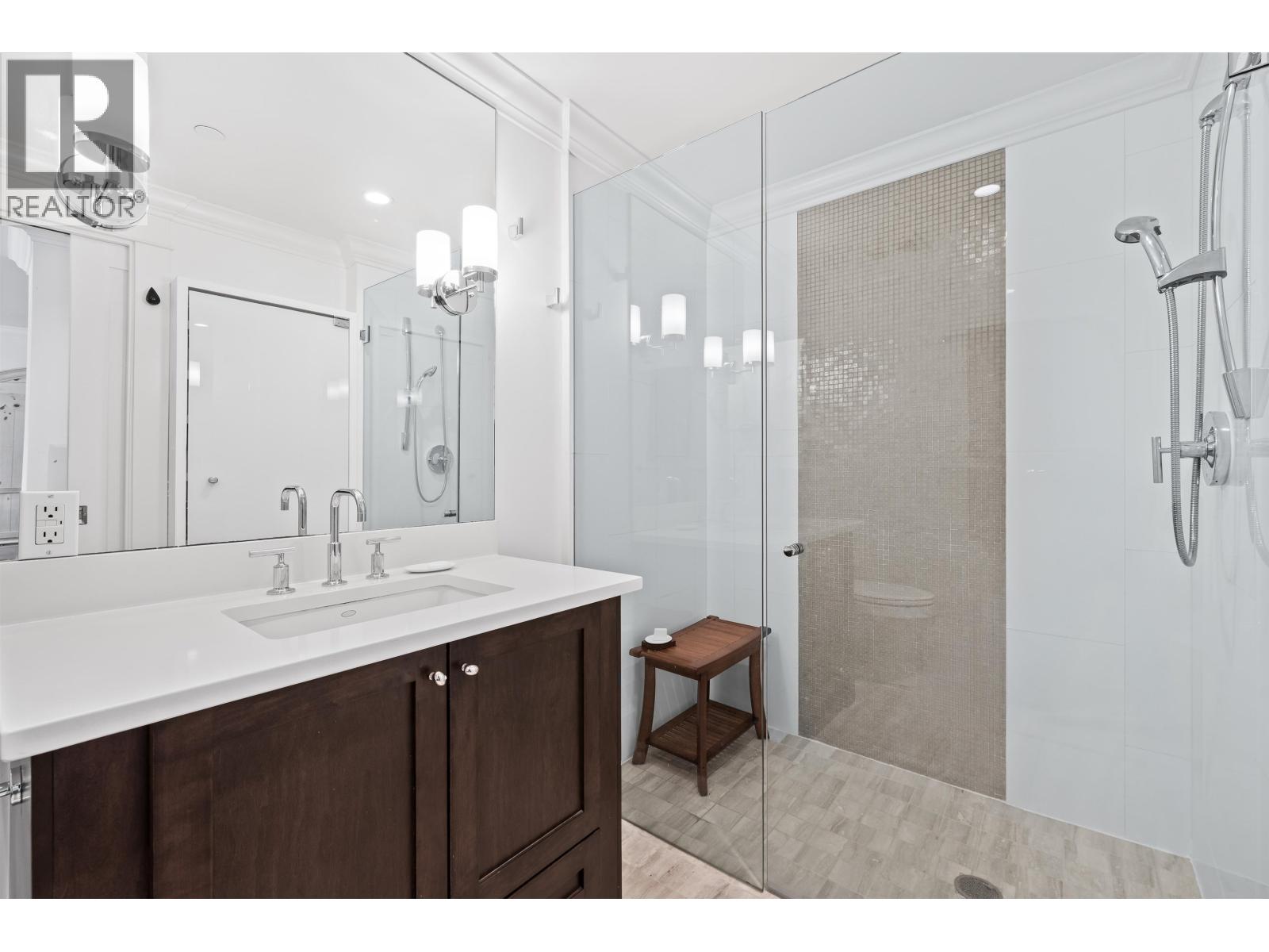 9 1891 Marine Drive, West Vancouver, British Columbia  V7V 1J7 - Photo 21 - R3111199