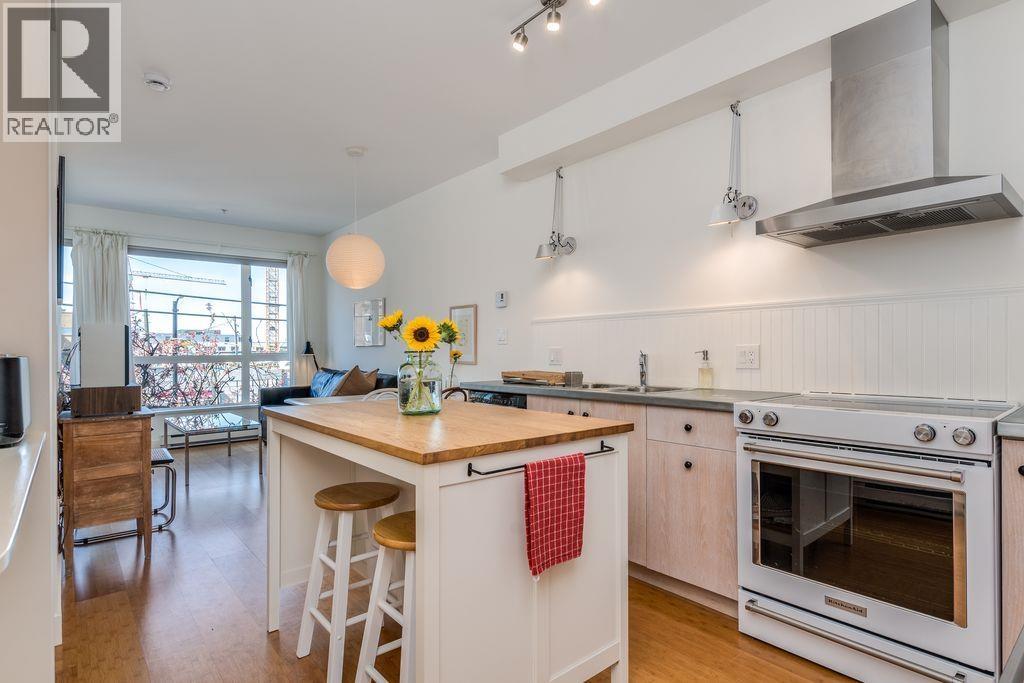 208 205 E 10th Avenue, Vancouver, British Columbia  V5T 4V6 - Photo 8 - R3111206