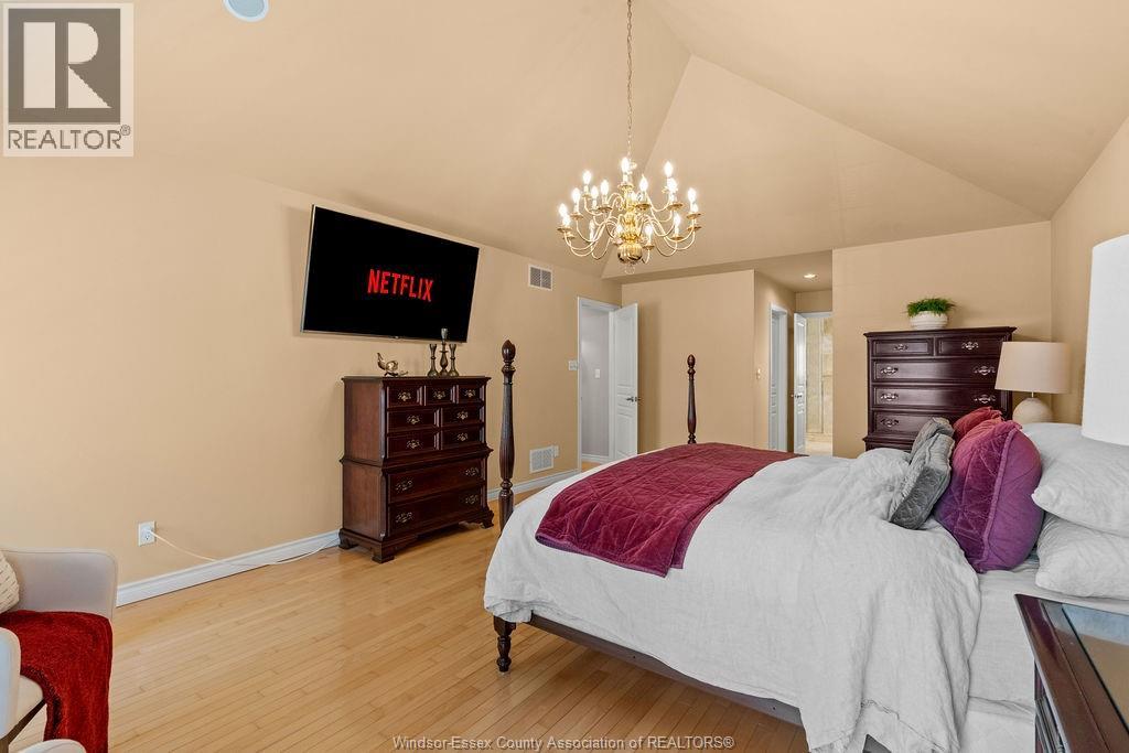 2240 Suzanne Street, Lasalle, Ontario  N9H 2K3 - Photo 29 - 26008128