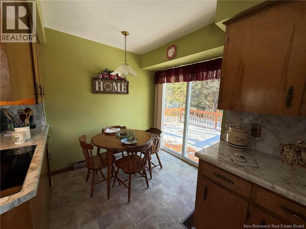 6 Rideout Road, Hartland, New Brunswick  E1P 3K4 - Photo 5 - NB133708