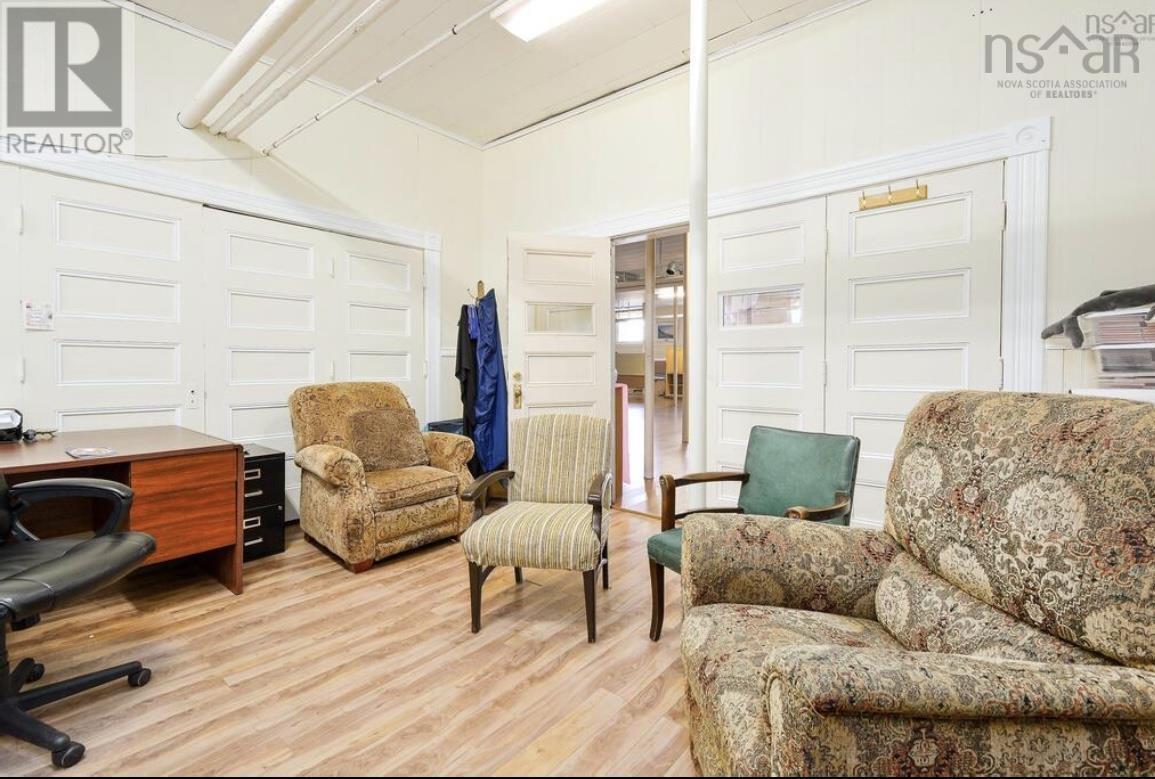 270 Commercial Street, Glace Bay, Nova Scotia  B1A 6B4 - Photo 23 - 202600936