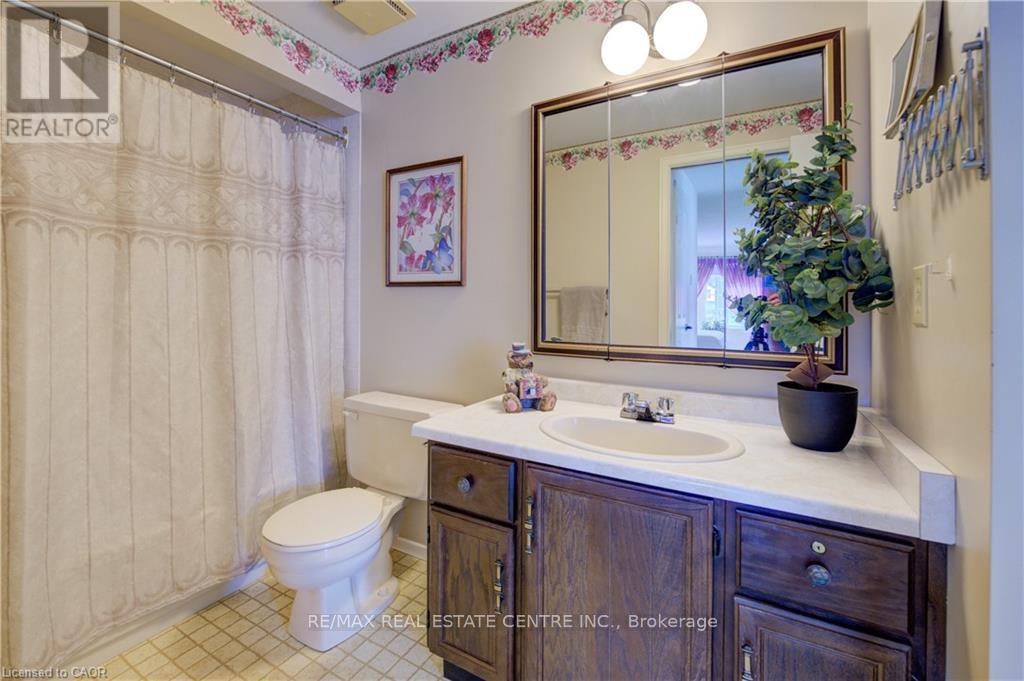 4 - 493 Beechwood Drive, Waterloo, Ontario  N2T 1H8 - Photo 25 - X12737814