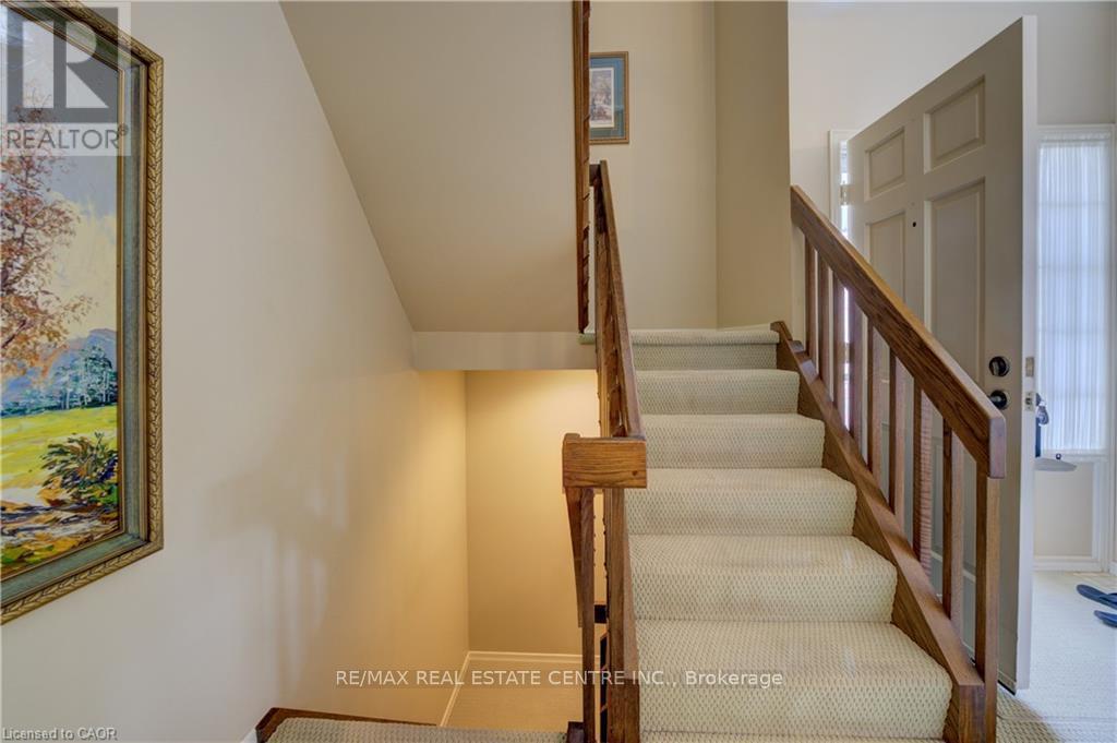 4 - 493 Beechwood Drive, Waterloo, Ontario  N2T 1H8 - Photo 8 - X12737814