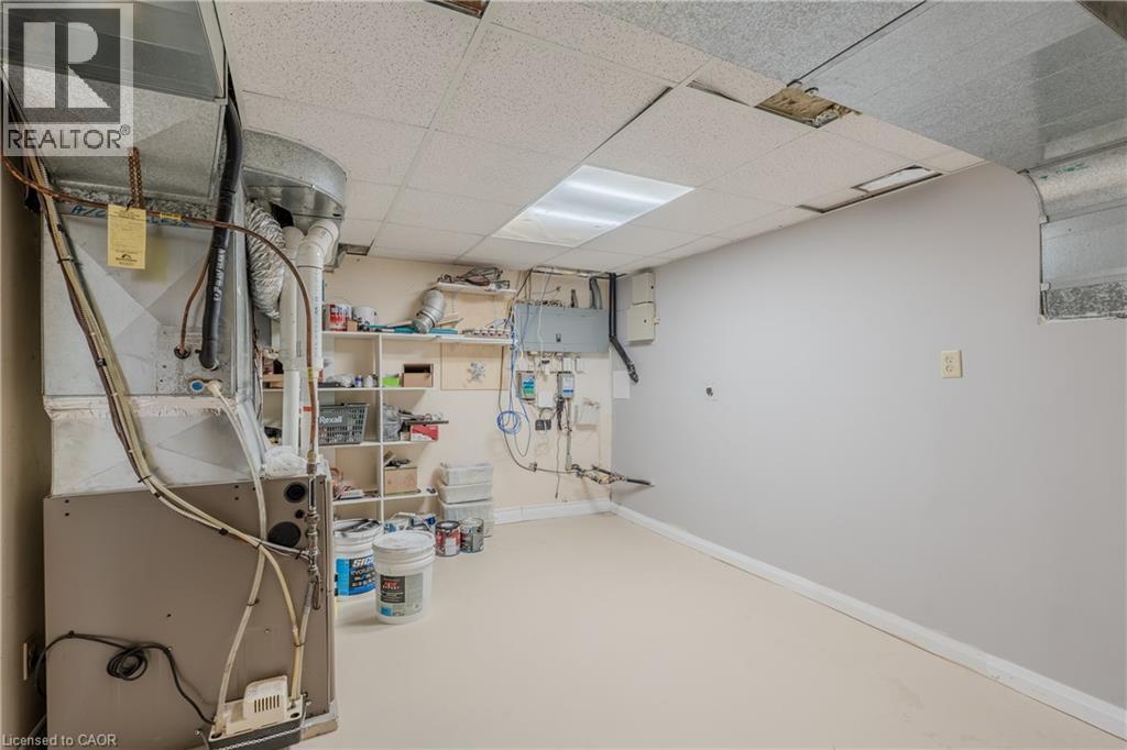 959 Book Road, Ancaster, Ontario  L9G 3L1 - Photo 34 - 40820621