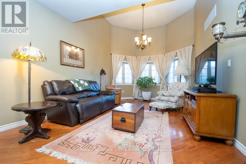 3468 County Rd 36, Trent Lakes, Ontario  K0L 2H0 - Photo 6 - X12997434