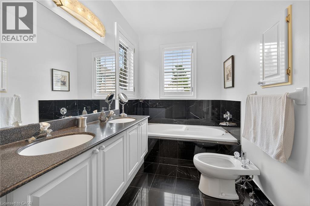 18 Bellstone Lane, Mount Hope, Ontario  L0R 1W0 - Photo 25 - 40820713