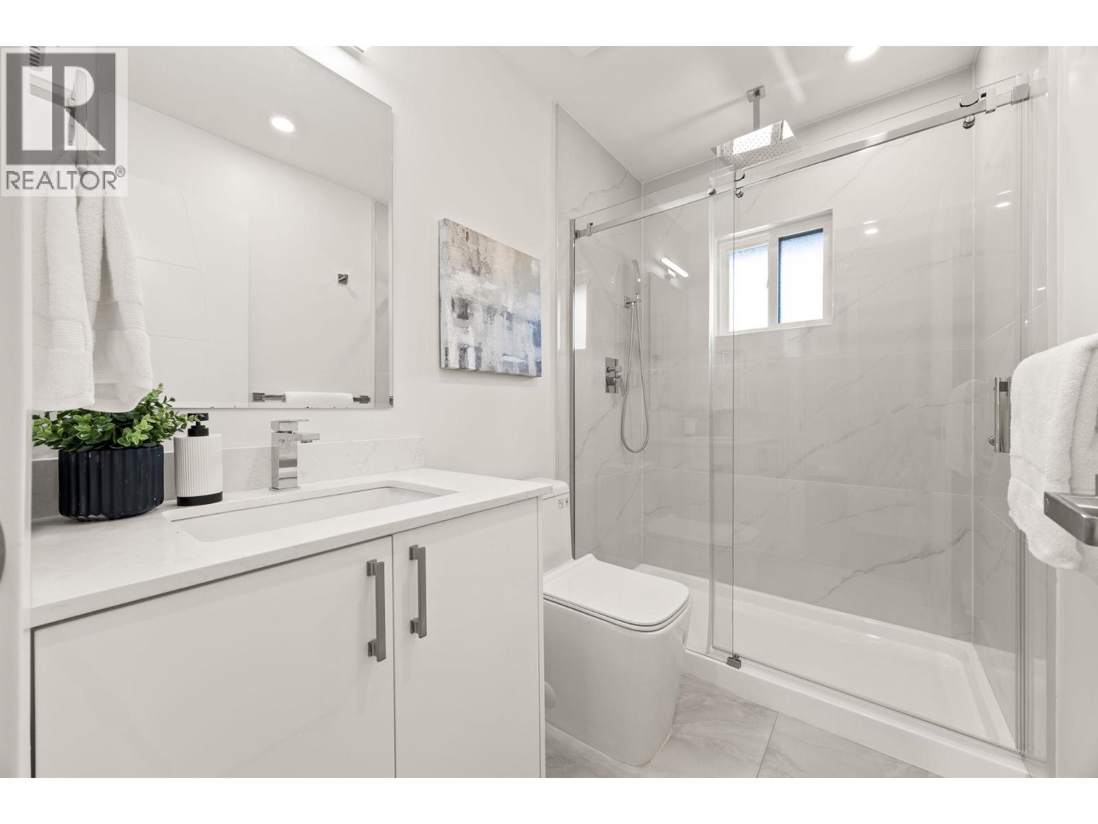 12475 208 Street, Maple Ridge, British Columbia  V2X 4X1 - Photo 12 - R3111215