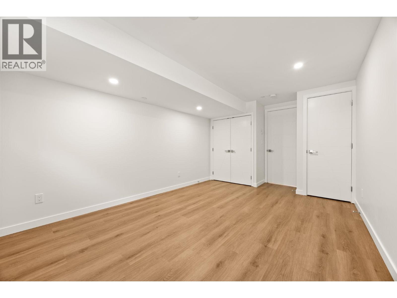 12475 208 Street, Maple Ridge, British Columbia  V2X 4X1 - Photo 27 - R3111215