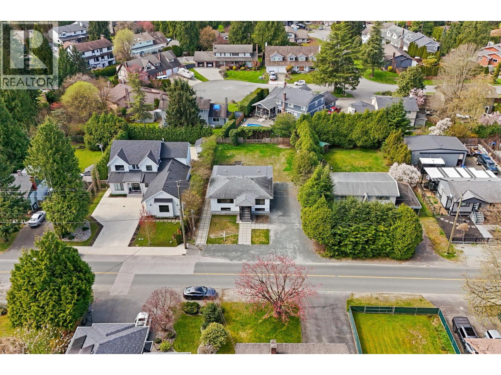 12475 208 Street, Maple Ridge, British Columbia  V2X 4X1 - Photo 35 - R3111215