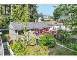 415 W 26TH STREET, North Vancouver, British Columbia