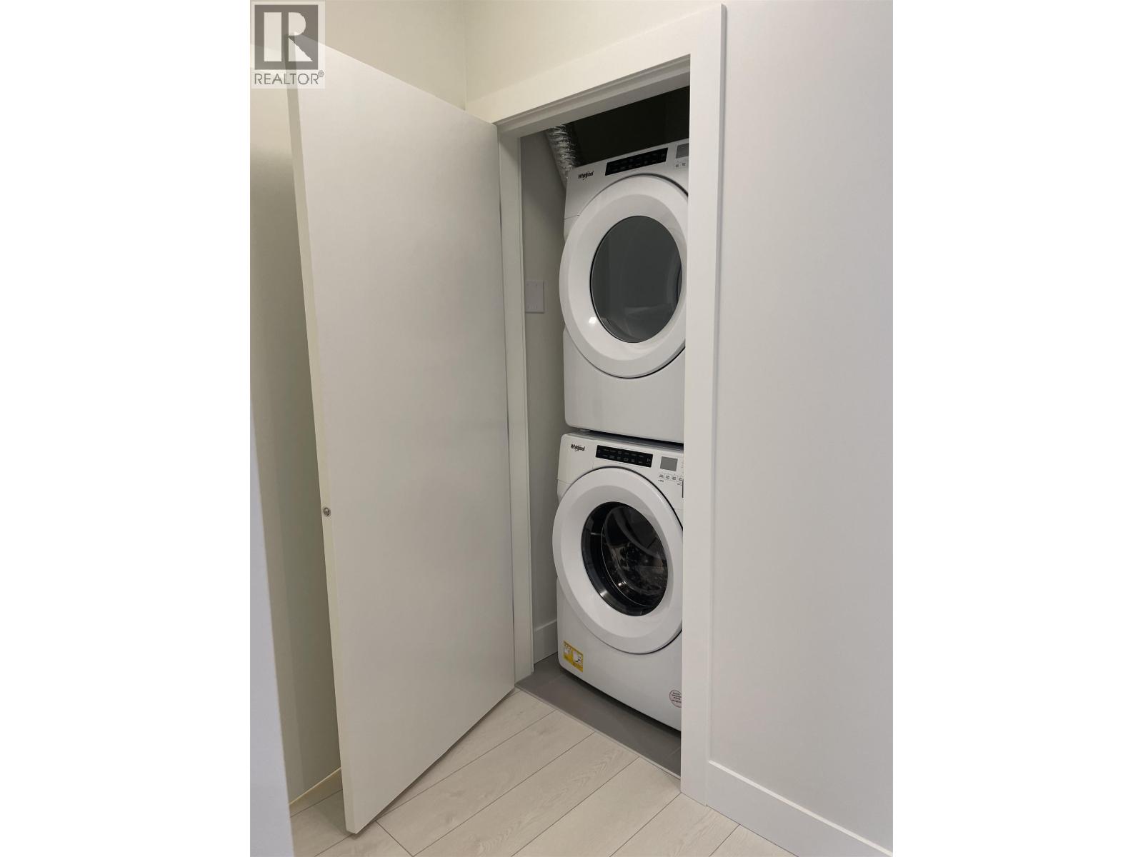 426 3438 Sawmill Crescent, Vancouver, British Columbia  V5S 0E3 - Photo 6 - R3111194