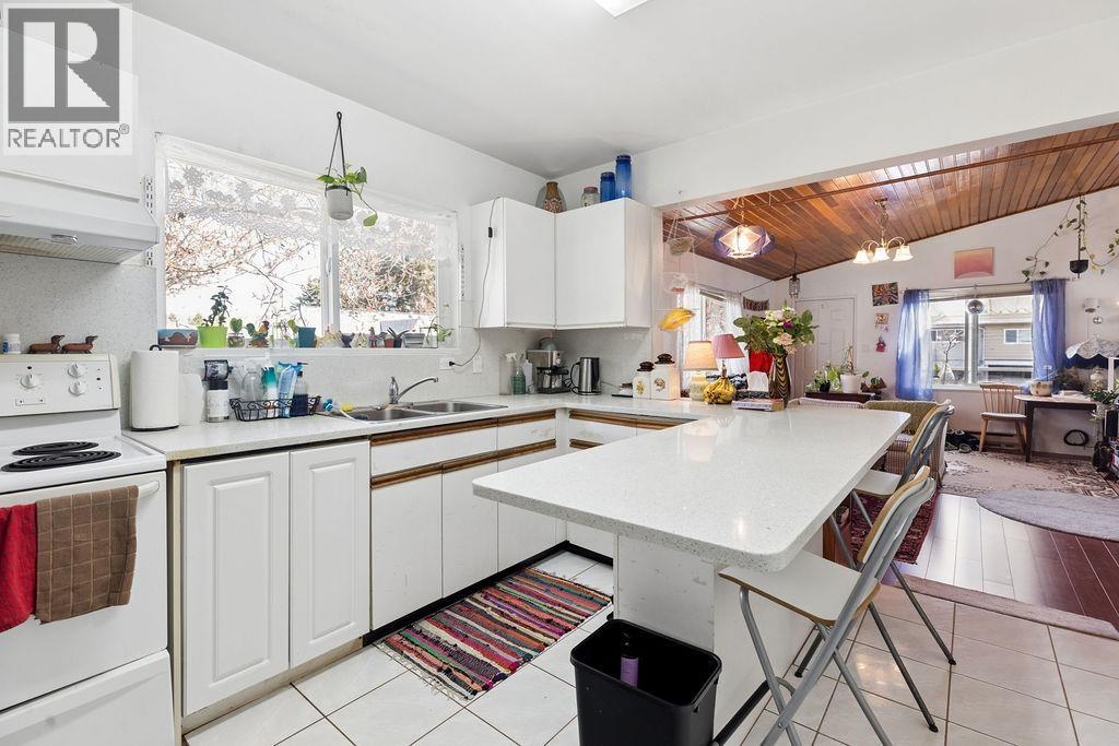 3708 Dumfries Street, Vancouver, British Columbia  V5N 3S7 - Photo 21 - R3109429