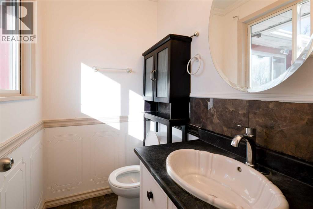 2403 23 Street, Nanton, Alberta  T0L 1R0 - Photo 32 - A2300200